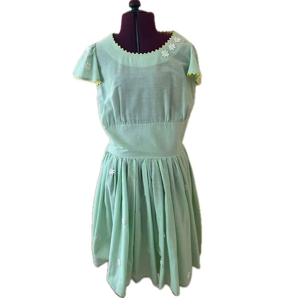 Vintage Hademade Green Daisy Fit Flare Dress Yellow Trim 50s Cottagecore Sz M